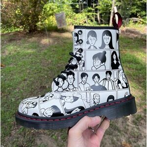 NWT Dr Martens 1460 Pride Fuyuki Kanai Leather Lace Up Boots Size 7